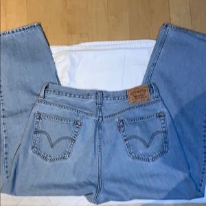 Levi’s 560 Relaxed Fit Jeans. 34X30